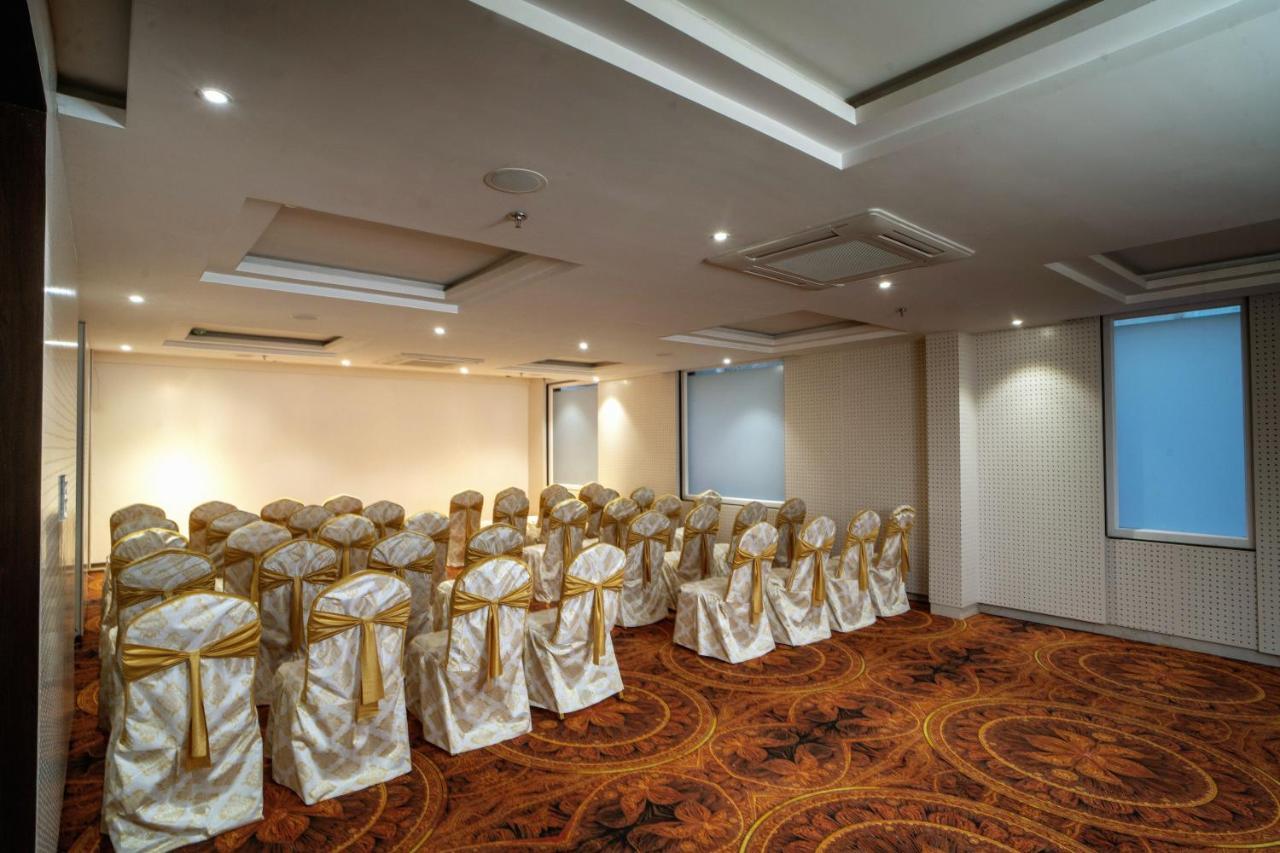 The Mangal View Residency - A Luxury Boutique Business Hotel 우다이푸르 외부 사진