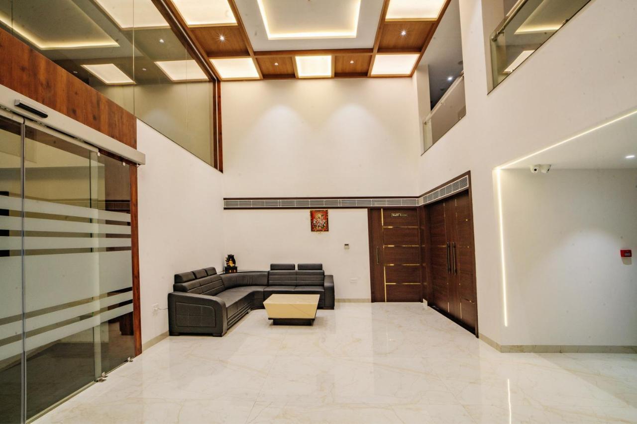 The Mangal View Residency - A Luxury Boutique Business Hotel 우다이푸르 외부 사진