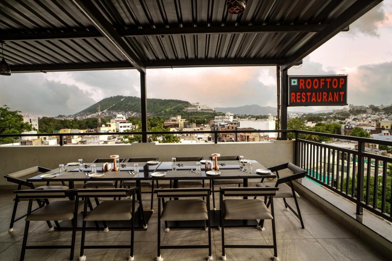 The Mangal View Residency - A Luxury Boutique Business Hotel 우다이푸르 외부 사진