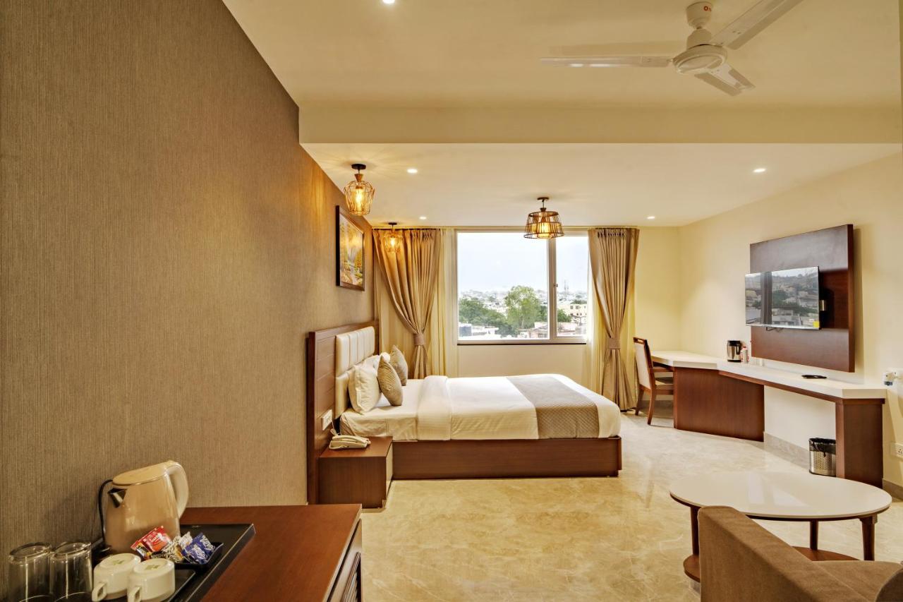 The Mangal View Residency - A Luxury Boutique Business Hotel 우다이푸르 외부 사진