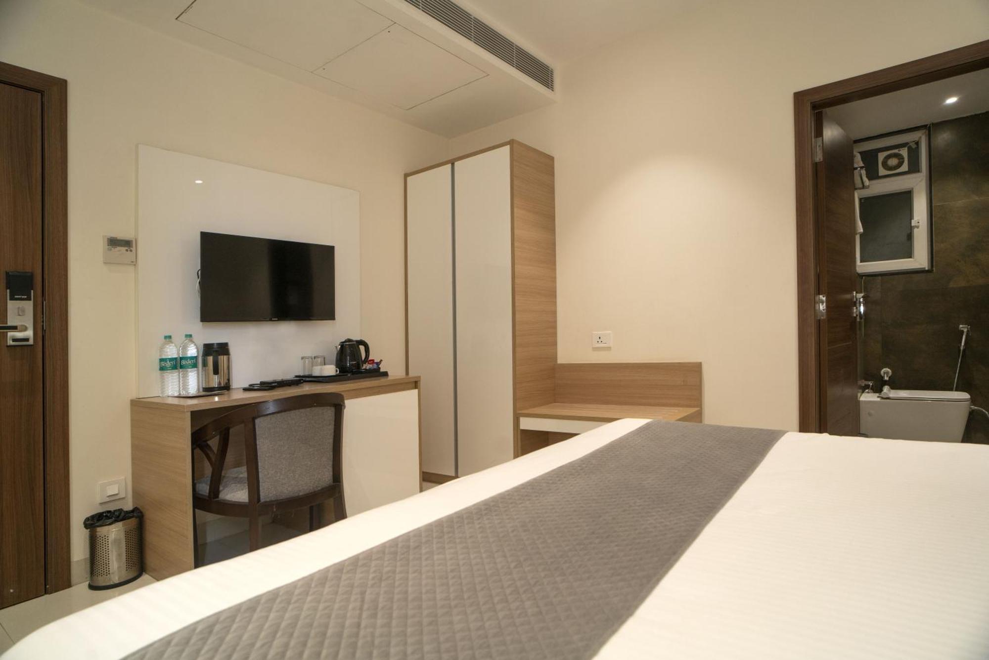 The Mangal View Residency - A Luxury Boutique Business Hotel 우다이푸르 외부 사진